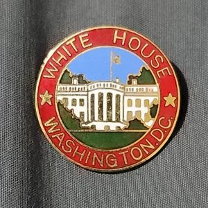 Vtg White House Washington D.C. Lapel Pin